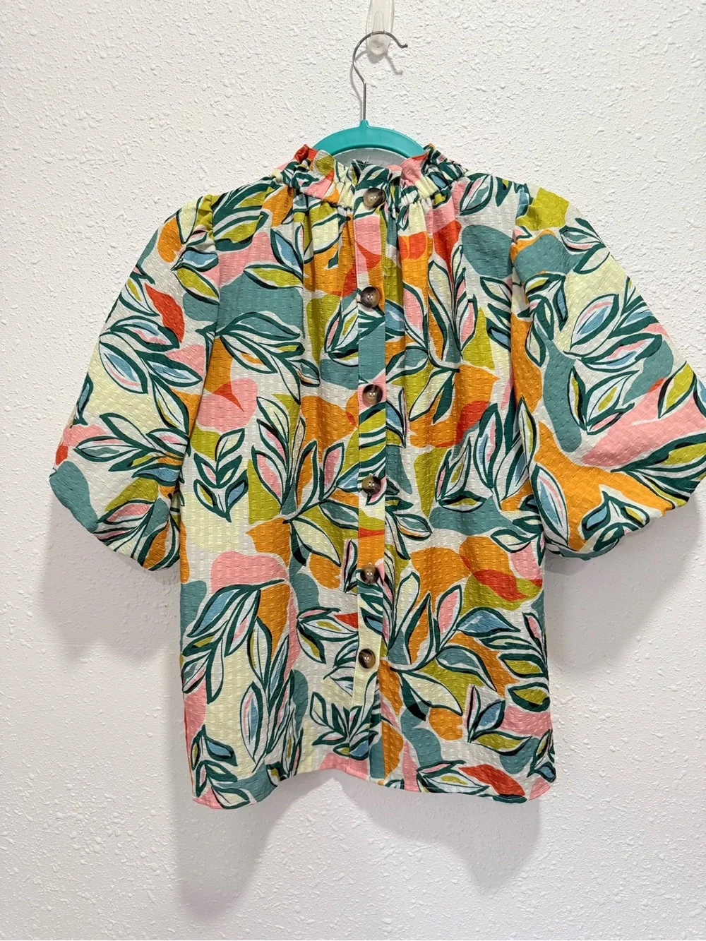 THML high neck Multicolor Floral Puff-Sleeve Blouse M - Picture 4 of 9